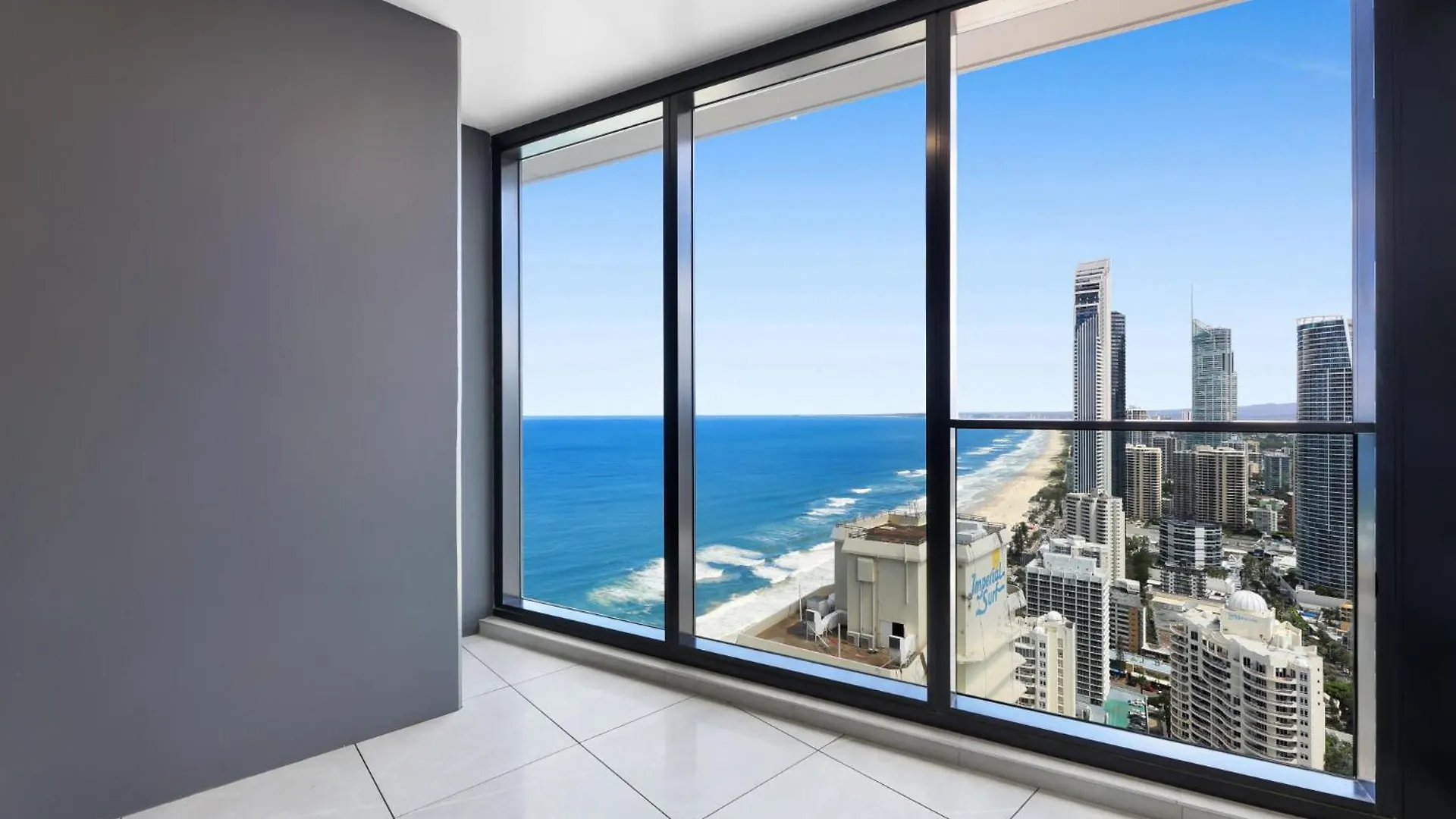 Apartment Ferienwohnung Luxe Oceanfront 1-Bed High Rise With Pool & Gym Gold Coast