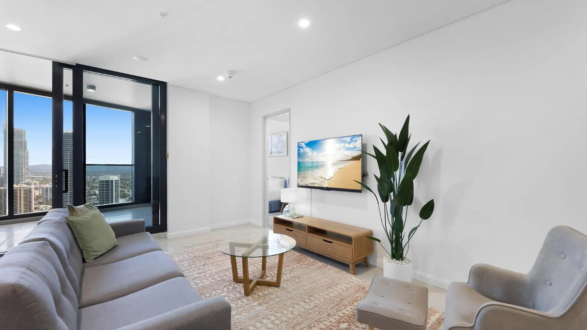 Ferienwohnung Luxe Oceanfront 1-Bed High Rise With Pool & Gym Gold Coast Apartment