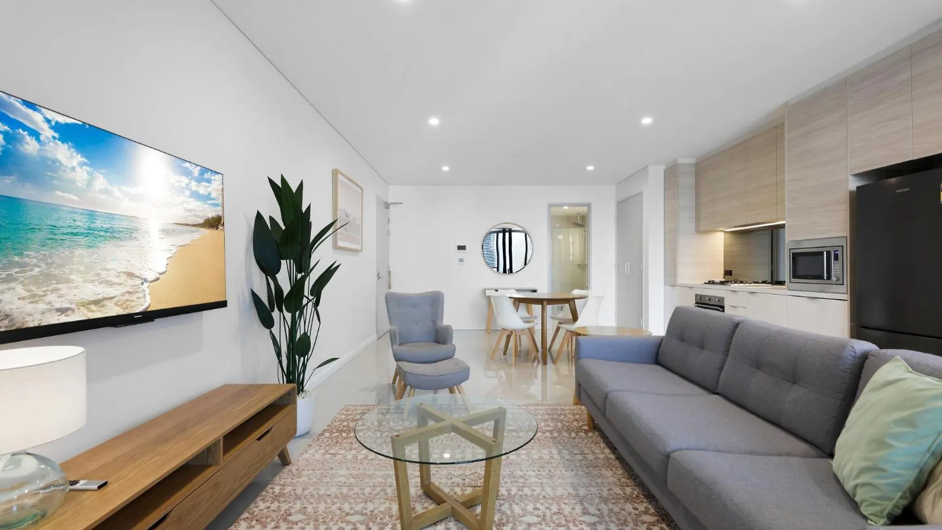Ferienwohnung Luxe Oceanfront 1-Bed High Rise With Pool & Gym Gold Coast Australien