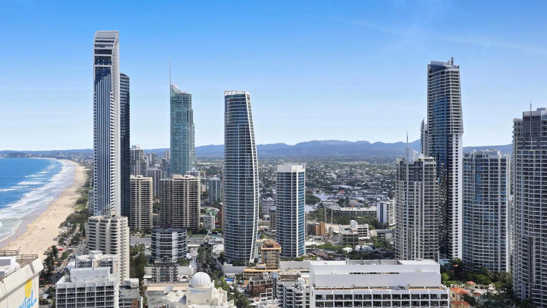 Ferienwohnung Luxe Oceanfront 1-Bed High Rise With Pool & Gym Gold Coast